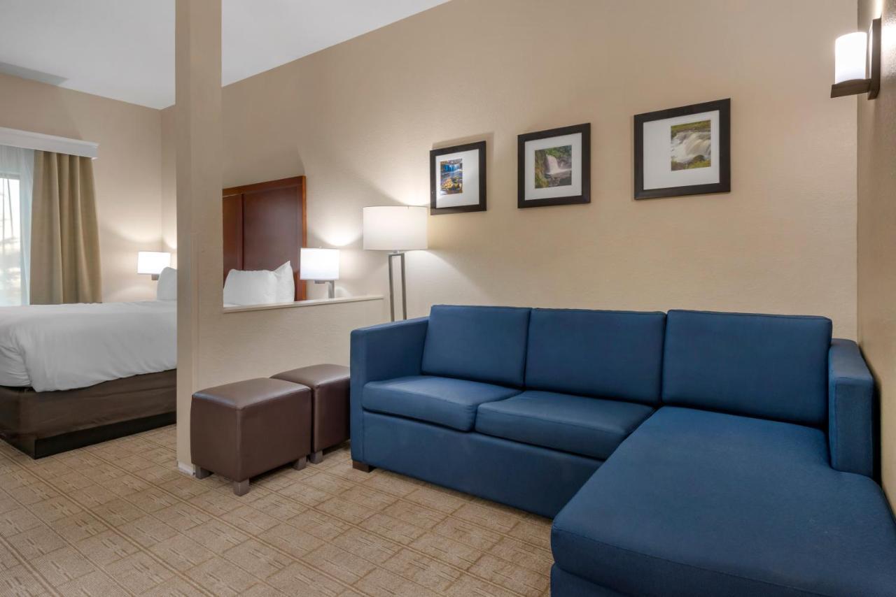 Comfort Inn & Suites Mankato Bagian luar foto