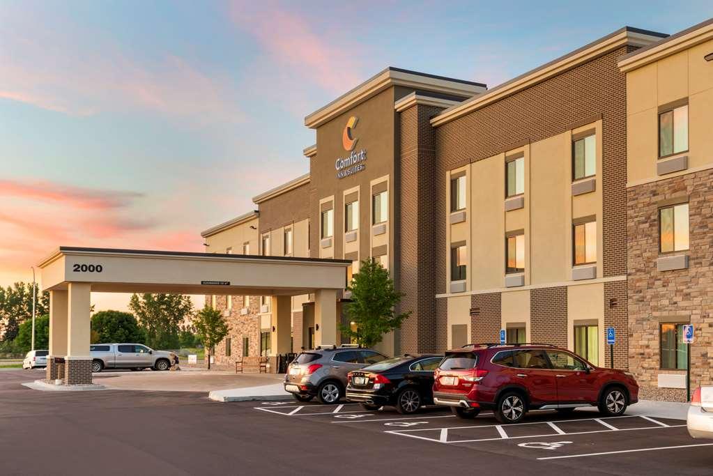 Comfort Inn & Suites Mankato Bagian luar foto